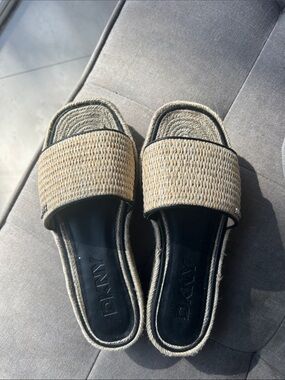 DKNY Natural Woven Slide Sandals with Black Footbed